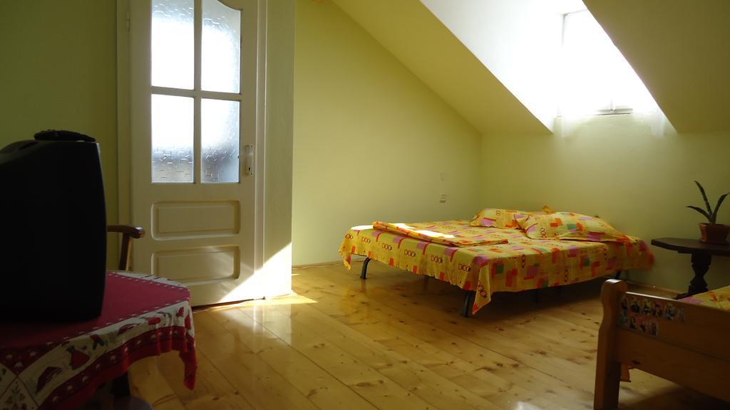 Helga House Hostel Turda Kamer foto